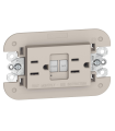 KM4188GFG6 - Tomacorriente Duplex Icft 15A 127V Con Autoprueba Y Protección Infantil